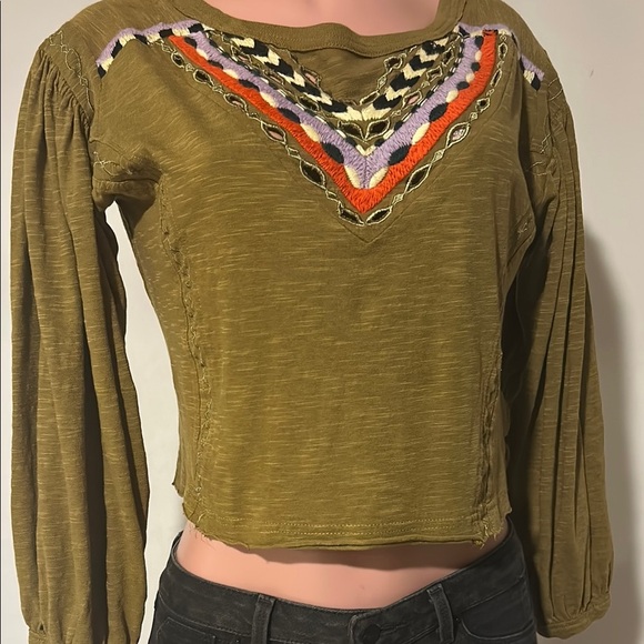 Free People Boho Moss Green Top Long Sleeve Embroidered Size XS - Picture 3 of 10
